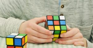 高卒でスキルなしの人が転職するためのポイントは？