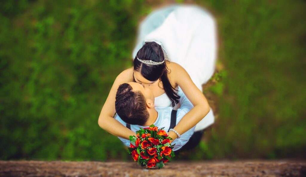 転職と結婚のタイミングはいつがベストなのか？