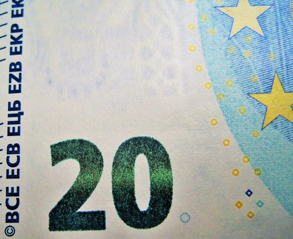 20代未経験から販売職への転職はどのように進めるべき？